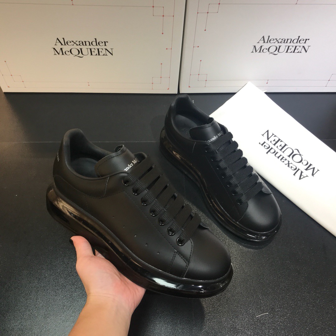 [Alexander McQUEEN] 19FW 알렉산더 맥퀸 에어오버솔 블랙 블랙탭 남녀공용