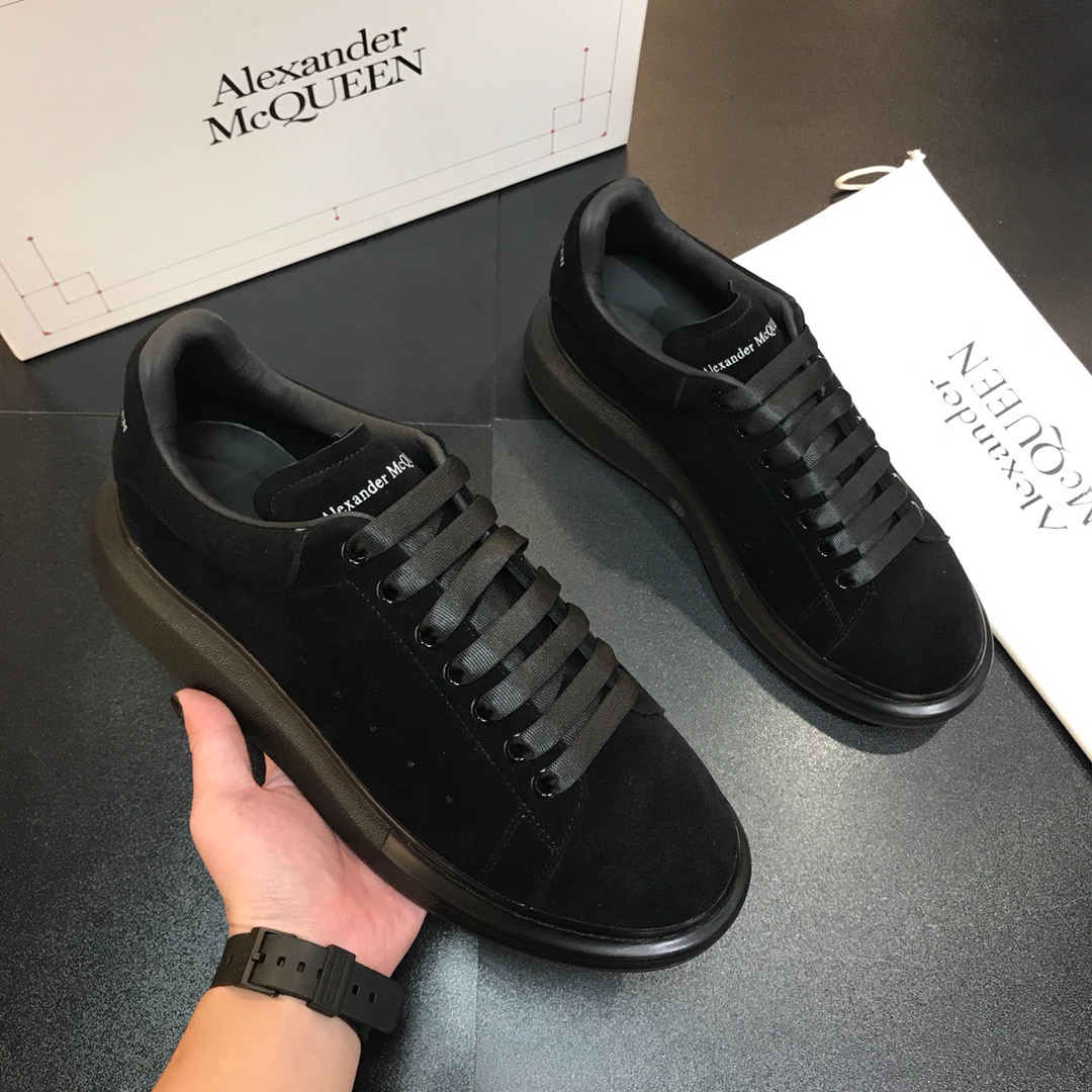 [Alexander McQUEEN] 19FW 알렉산더맥퀸 스웨이드 블랙 블랙탭 남녀공용