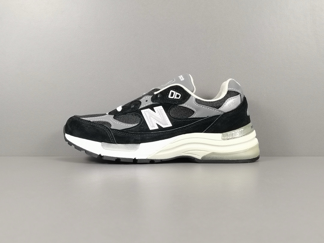 [New Balance] 뉴발란스 992 블랙 그레이 M992EB 남녀공용