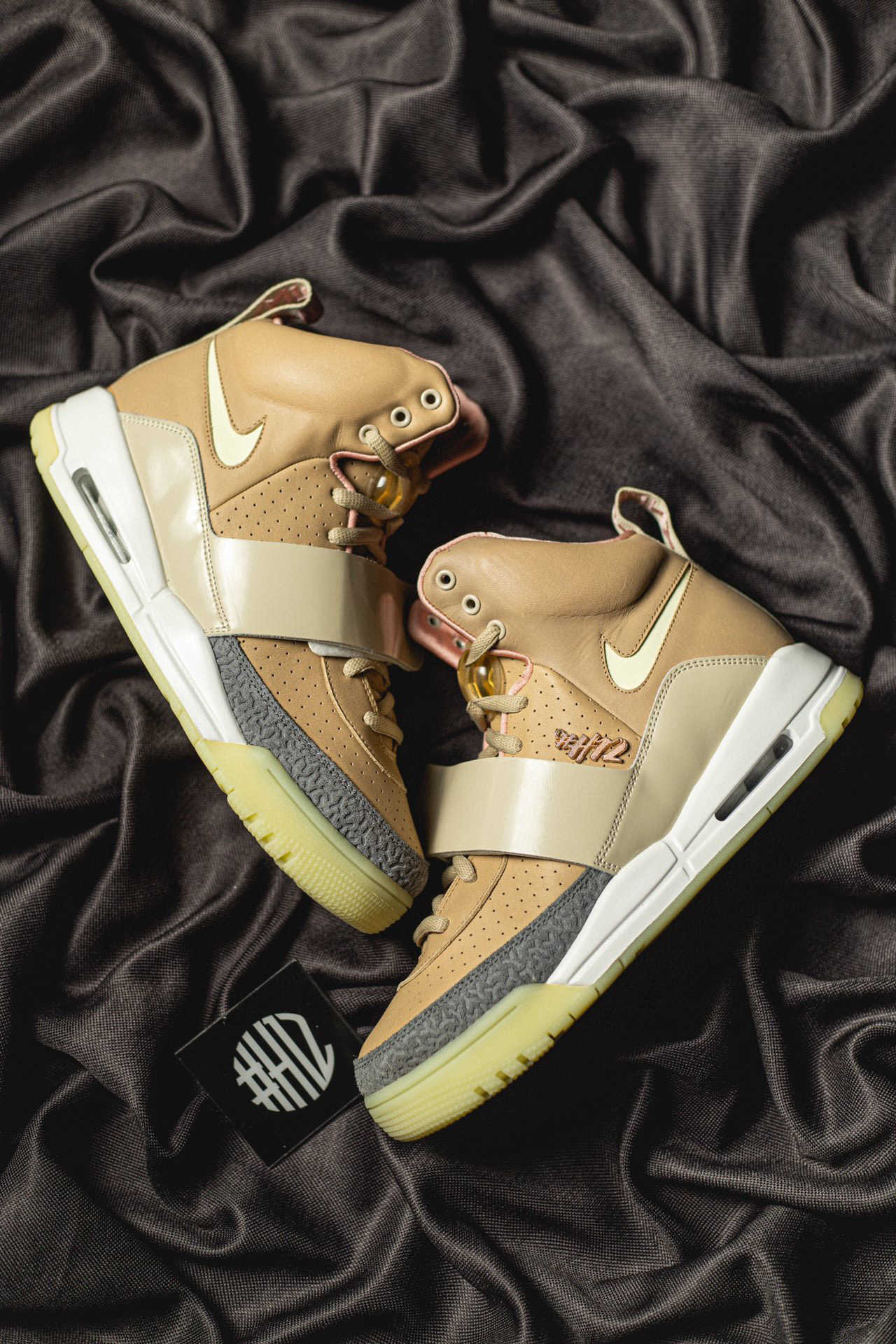 [NIKE] 나이키 X 에어 이지 넷 탄 Air Yeezy 1 Net Tan 366164-111 남성용 (H12공장)