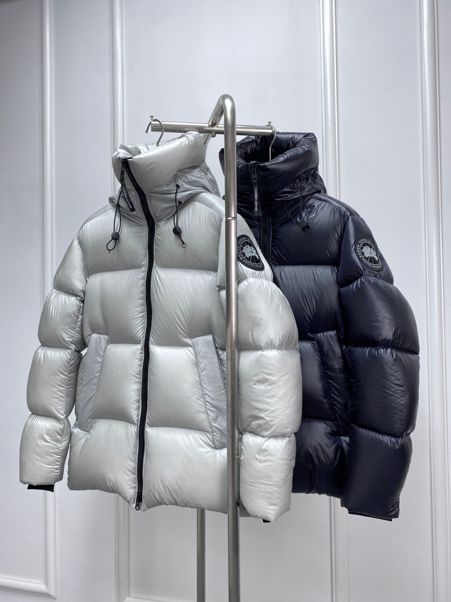 [CANADA GOOSE] 캐나다구스 크로프톤 블랙라벨 패딩 CROFTON PUFFER 남성용