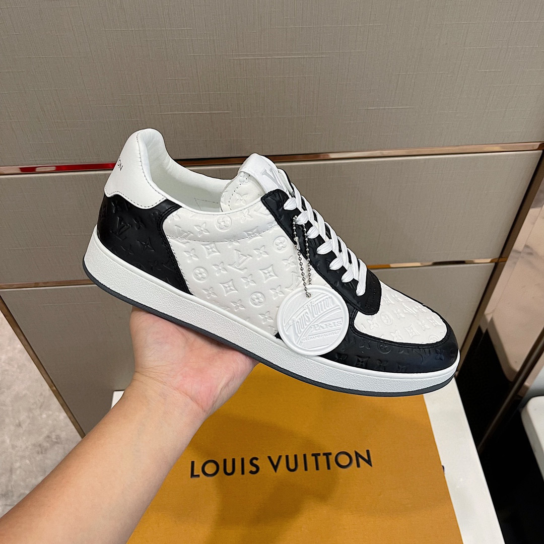 [LOUIS VUITTON] 루이비통 리볼리 스니커즈 남성용