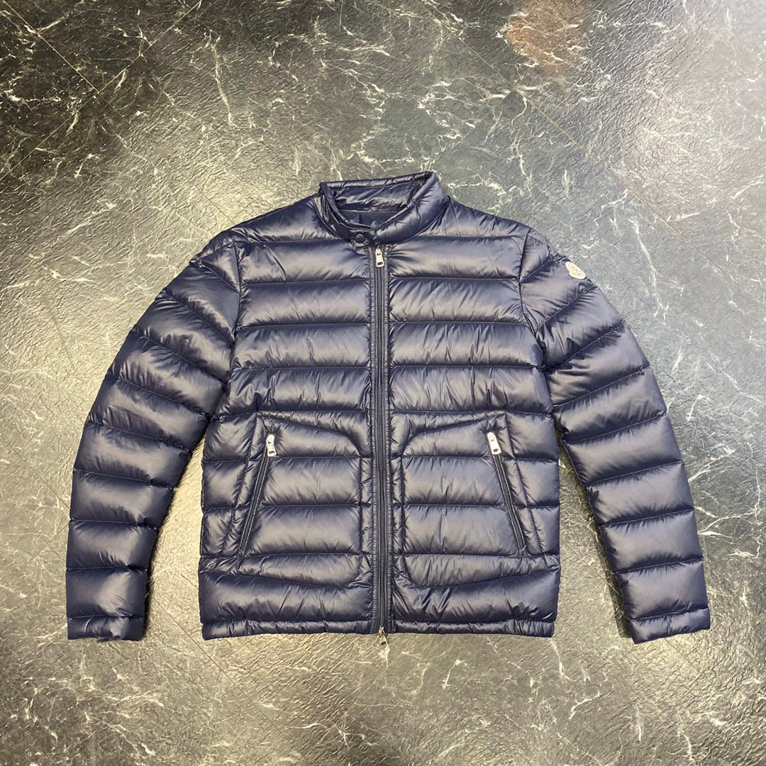 [MONCLER] 몽클레어 아코루스 ACORUS 경량 패딩 네이비 남성용