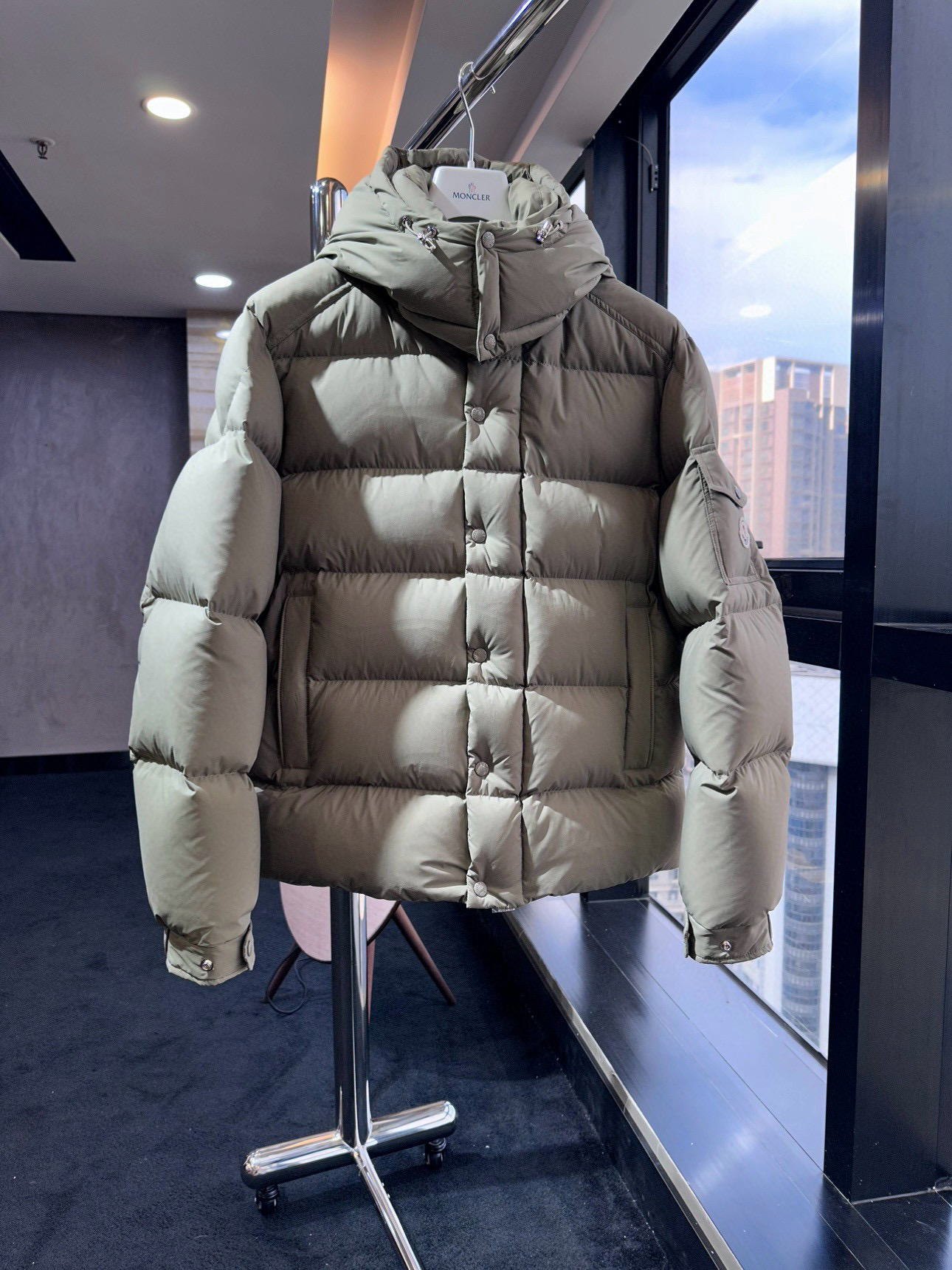 [MONCLER] 몽클레어 베제르 VEZERE 패딩 남성용