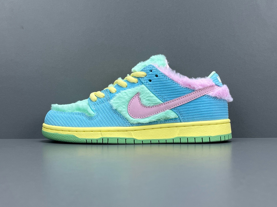 [NIKE] 베르디 x 나이키 SB 덩크 로우 비스티 FN6040-400 남녀공용
