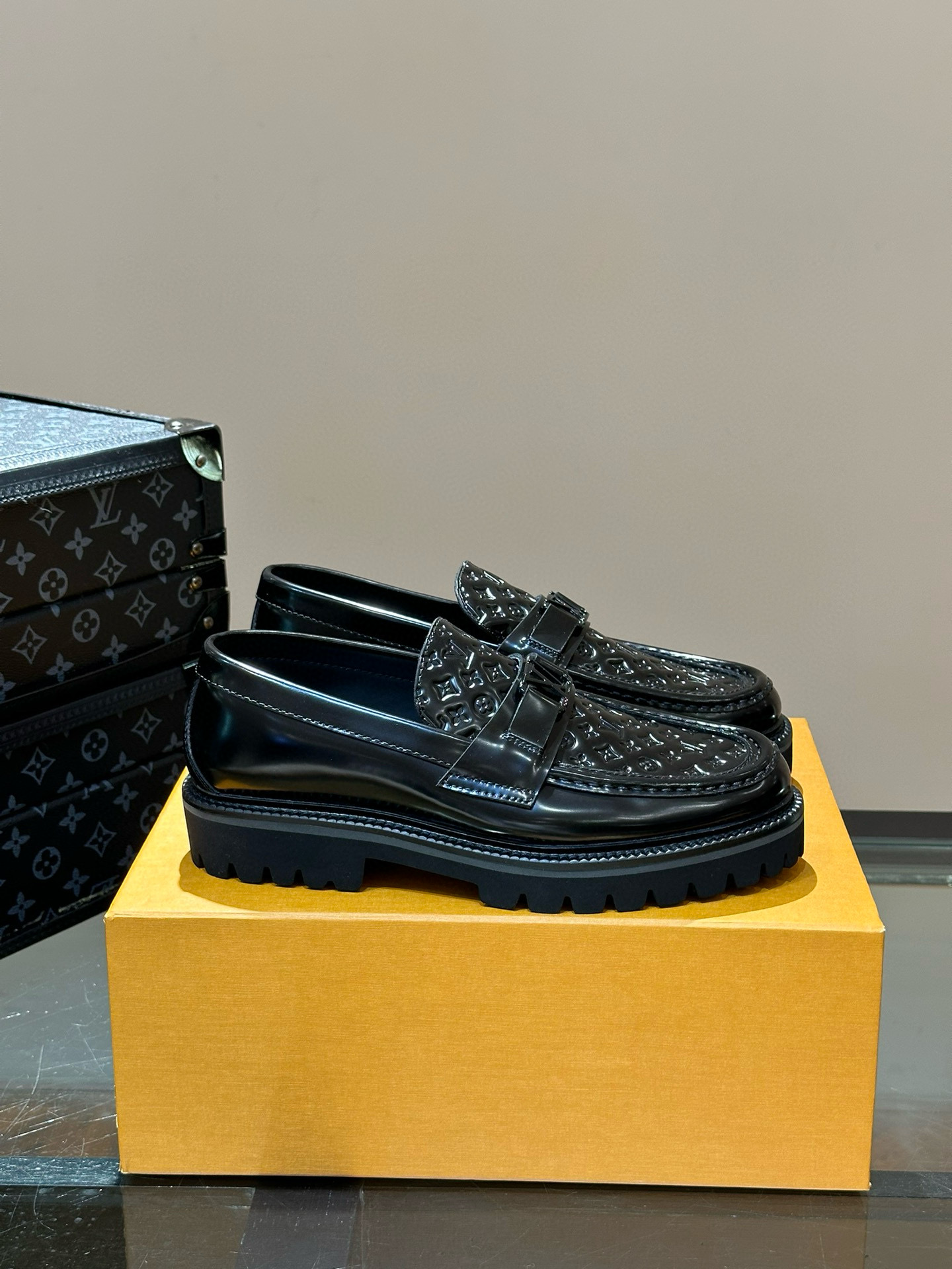 [LOUIS VUITTON] 루이비통 로퍼 구두 남성용