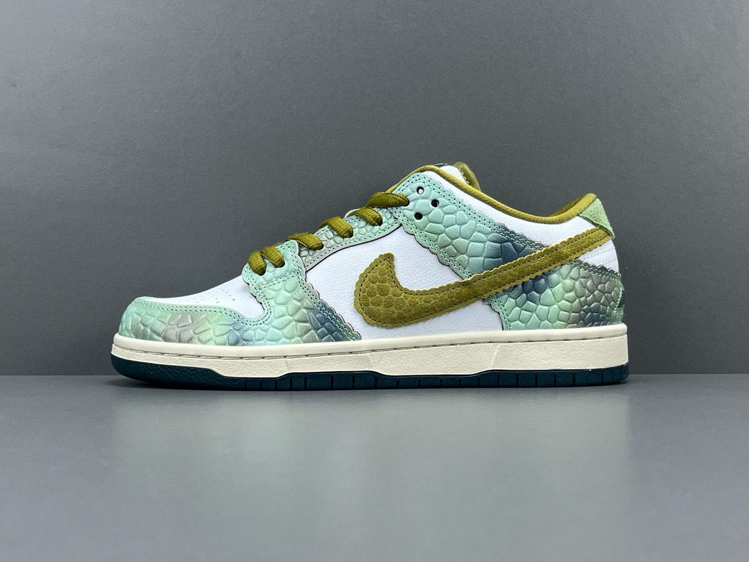 [NIKE] 알렉시스 사블론 x 나이키 SB 덩크 로우 프로 화이트 퍼시픽 모스 HJ3386 300 남성용