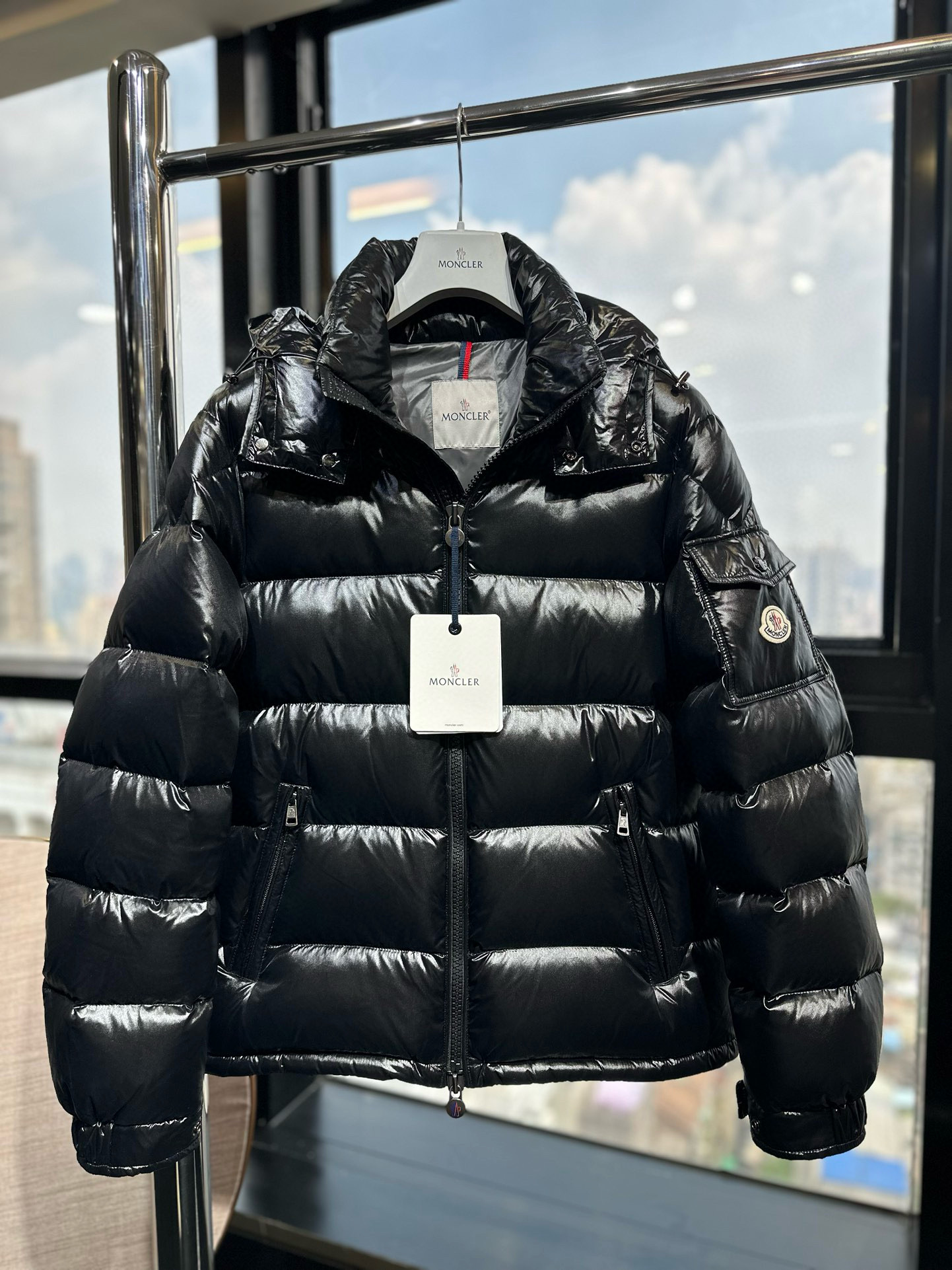 [MONCLER] 몽클레어 MAYA 마야 패딩 블랙 남성용
