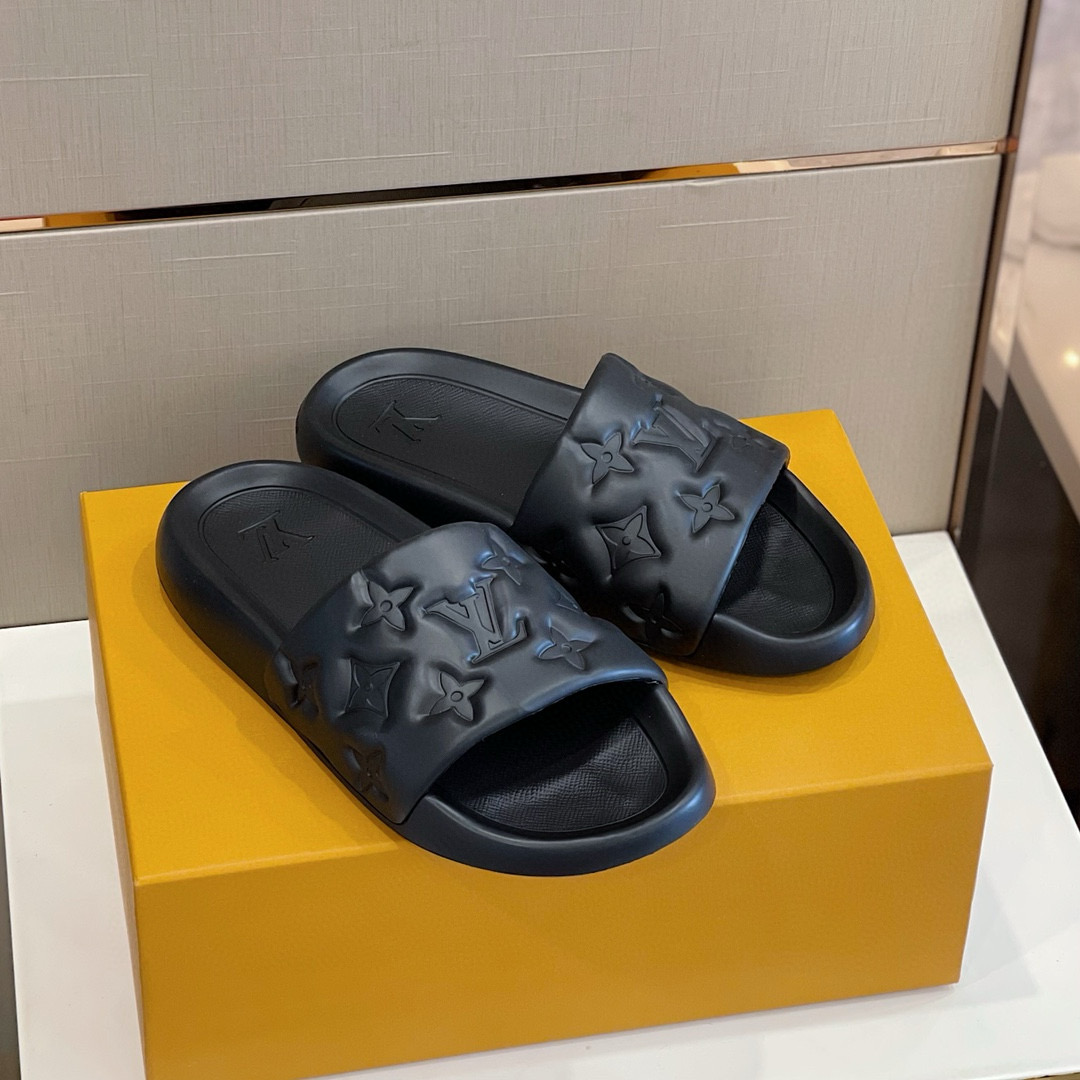 [LOUIS VUITTON] 루이비통 워터프론트 뮬 슬리퍼 남성용