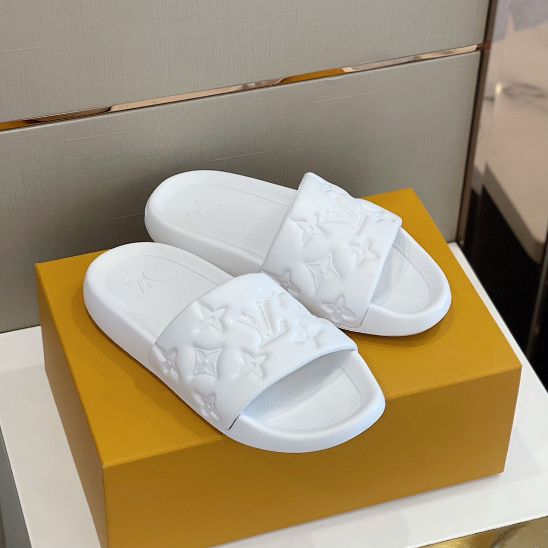 [LOUIS VUITTON] 루이비통 워터프론트 뮬 슬리퍼 남성용