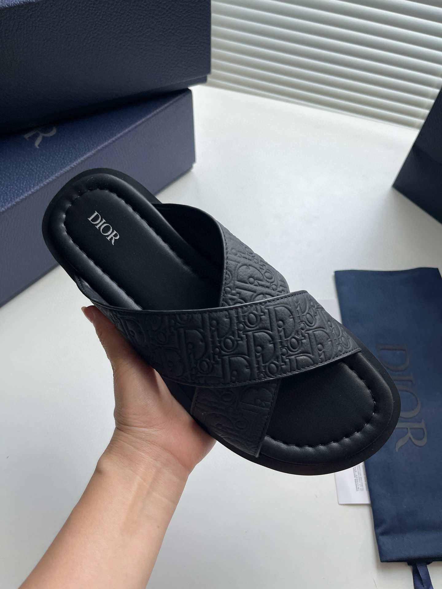 [DIOR] 디올 알리아스 샌들 남성용