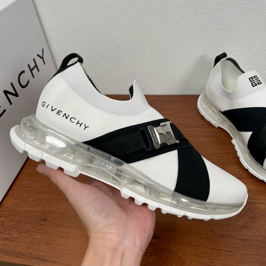 [GIVENCHY] 지방시 스펙터 러너 스니커즈 남성용