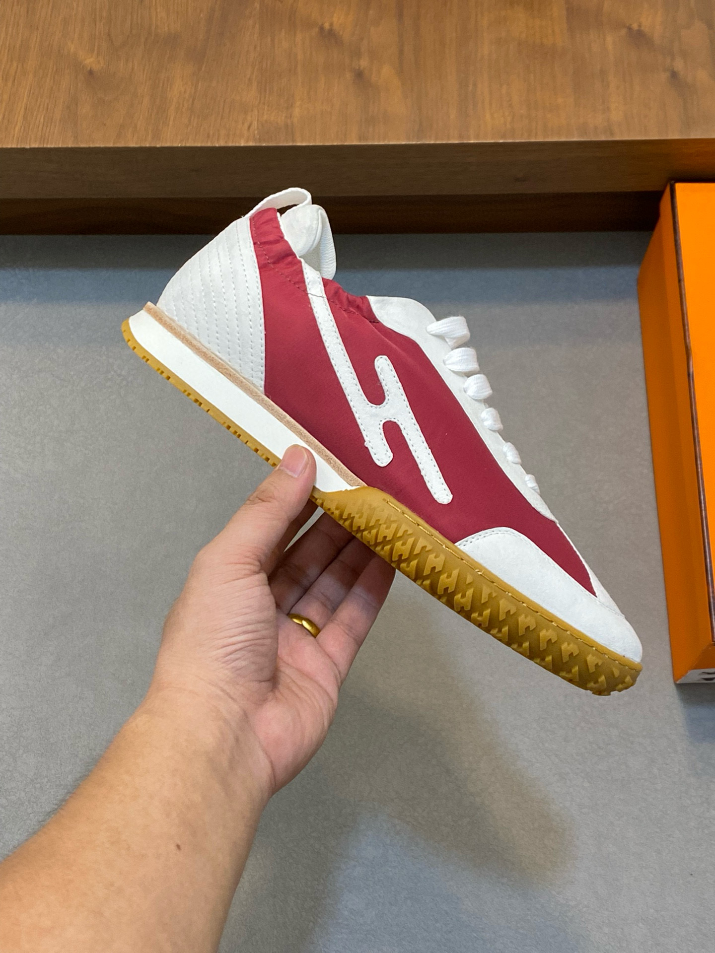 [HERMES] 에르메스 제트 JET 스니커즈 남성용